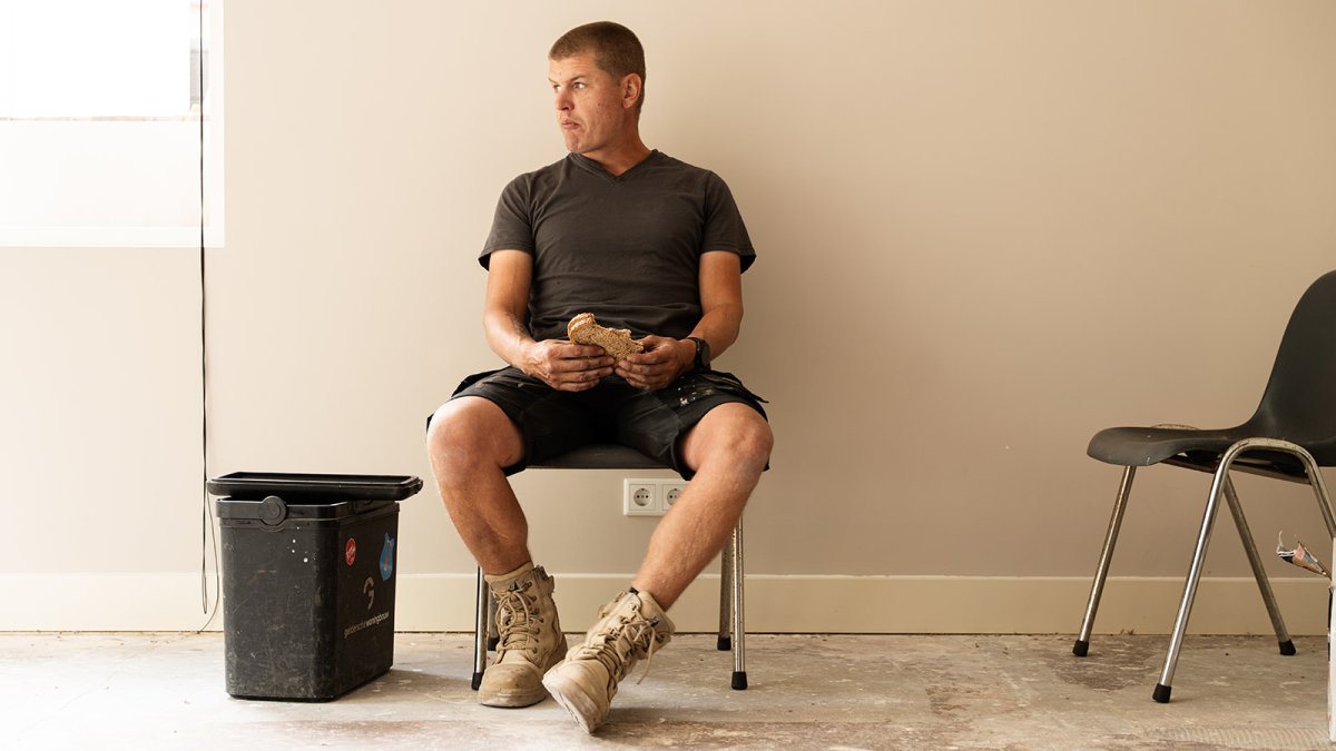 Woning verbouwen? Zo voorkom je onverwachte kosten bij een aannemer